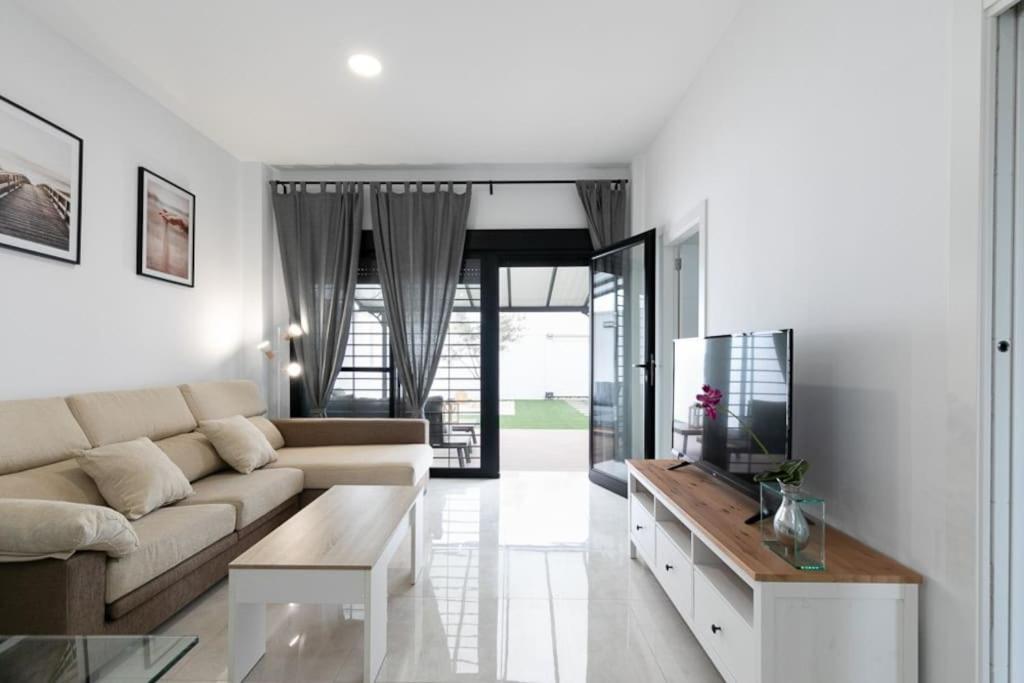 The Butterfly House Villa Rafelbunol Bagian luar foto